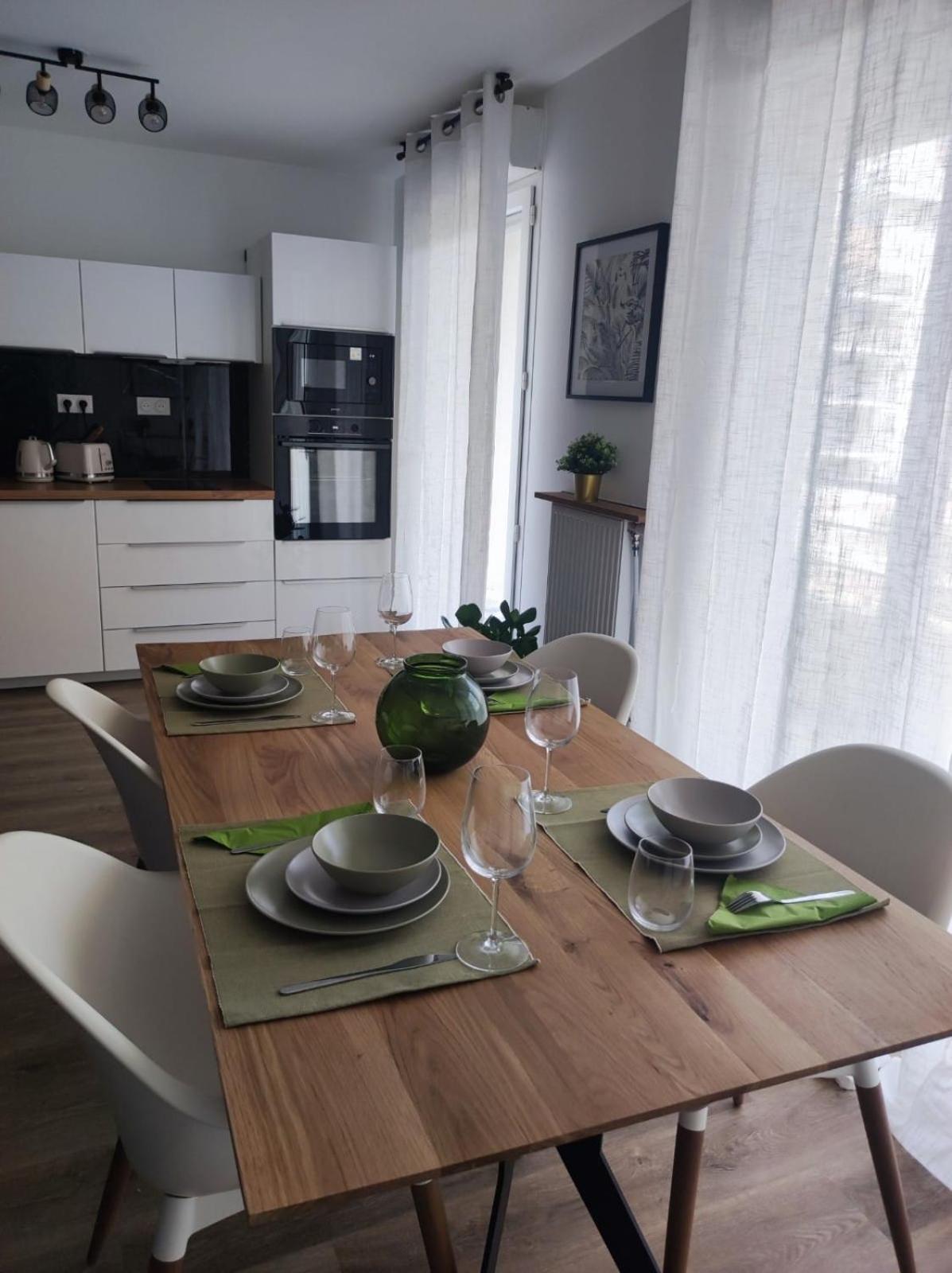 Apartment 2 Au Centre D'evry Proches De Paris *